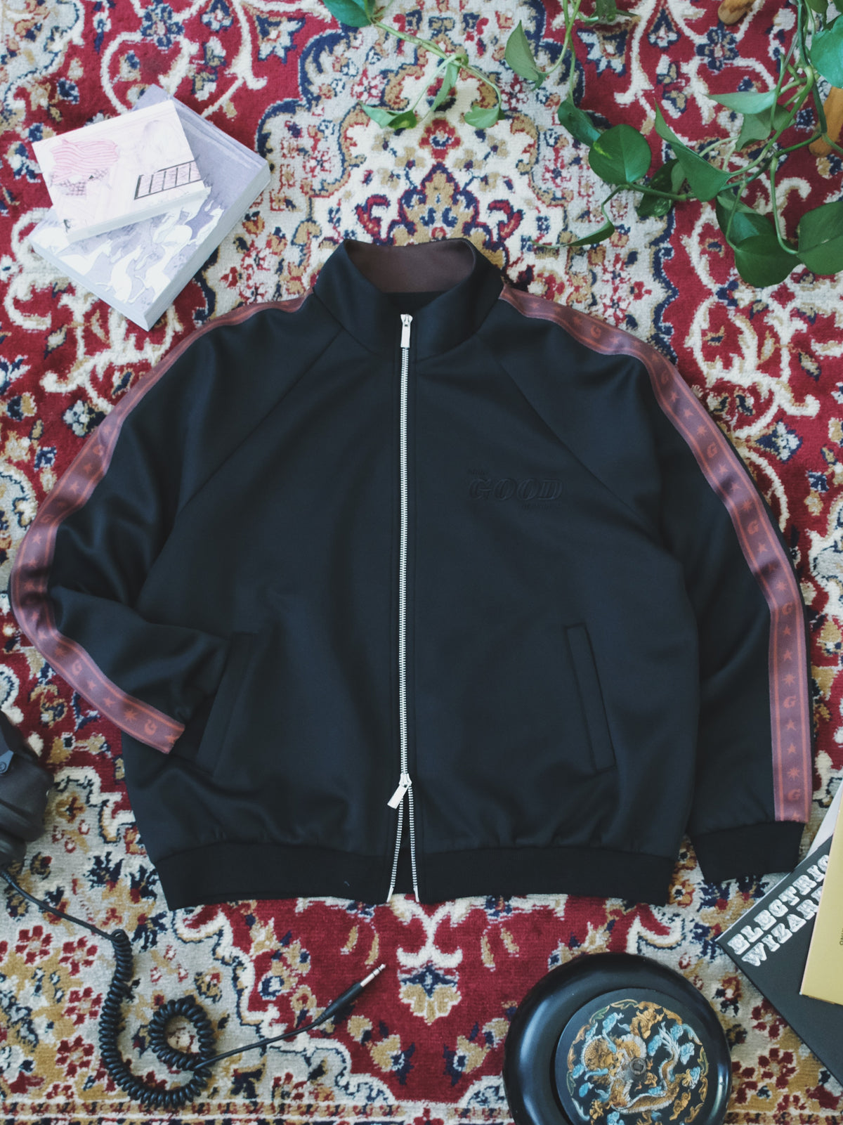 colour-black-brown-jkt-flatlay1