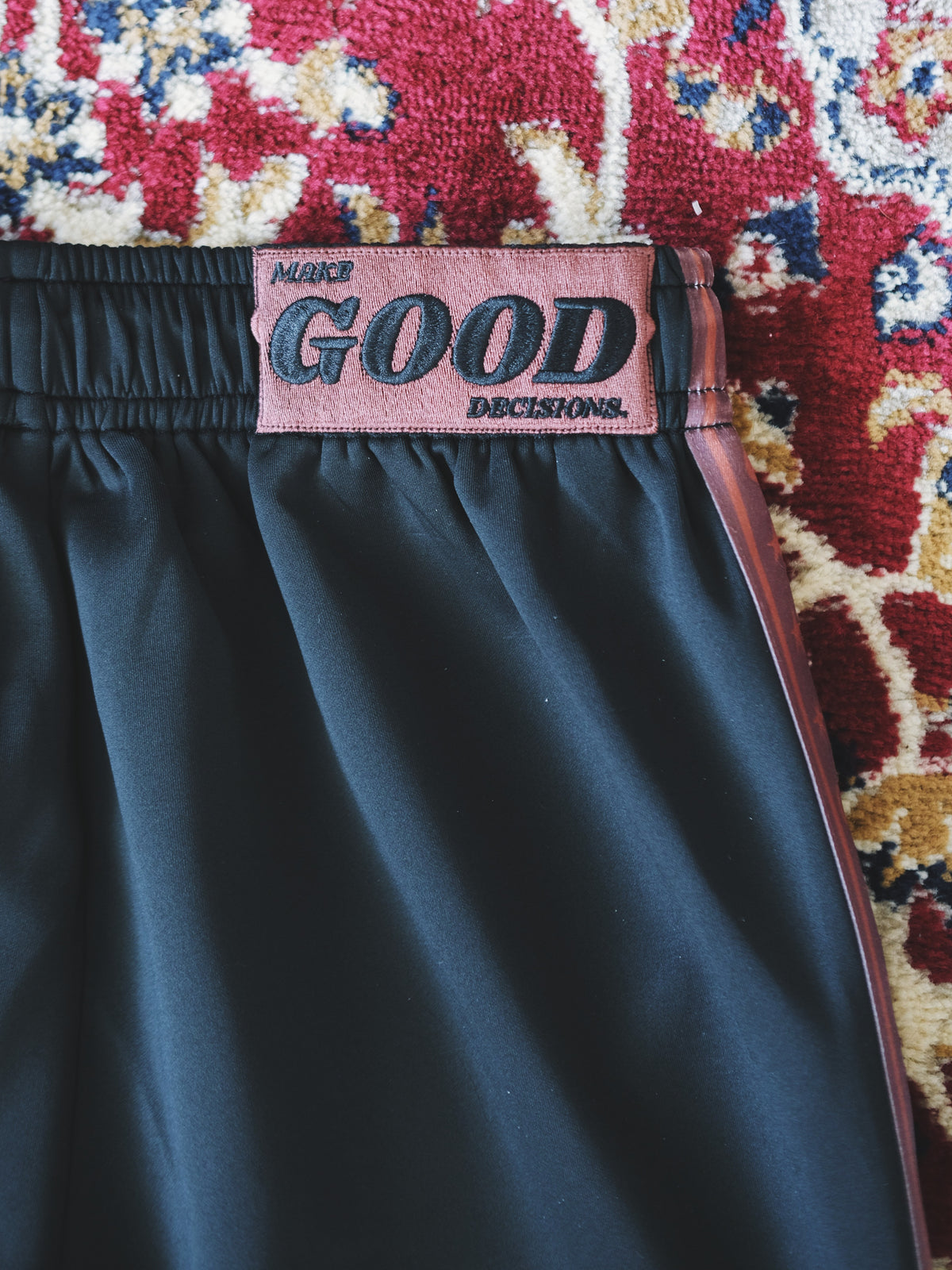 colour-black-brown-pnt-flatlay5